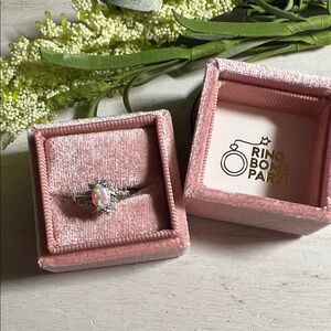 Ryze Party sterling silver opal size 6